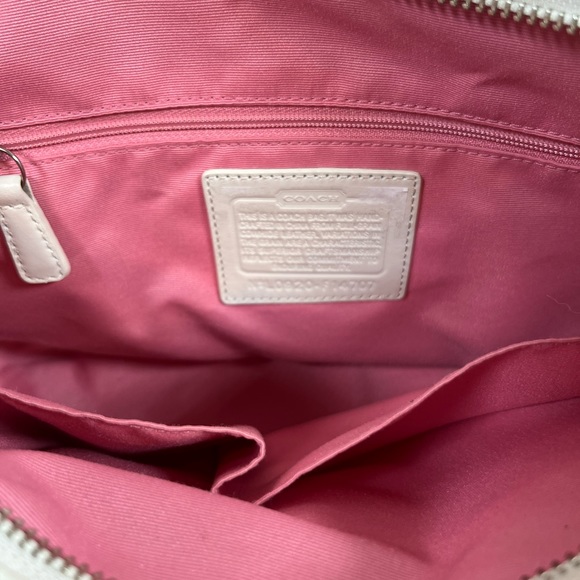 Coach Bags Coach Zoe Ivory Leather Hobo Bagsilvertone Hardware